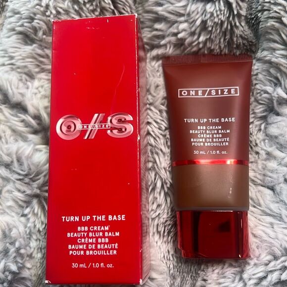 BNWT - ONE SIZE TURN UP THE BASE BBB CREAM BEAUTY BLUR BALM - DEEP 1 (G) - Picture 2 of 5